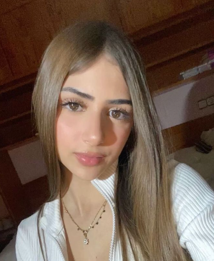 Lilliana L.